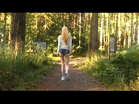 ❤️ Lijepa žena se kreće polako, ne goli video Seks video na bs.pornsexer.ru ❌